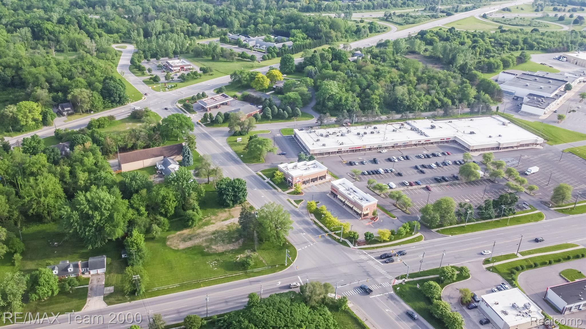 617 S Hewitt Road Ypsilanti Charter Township MI 48197