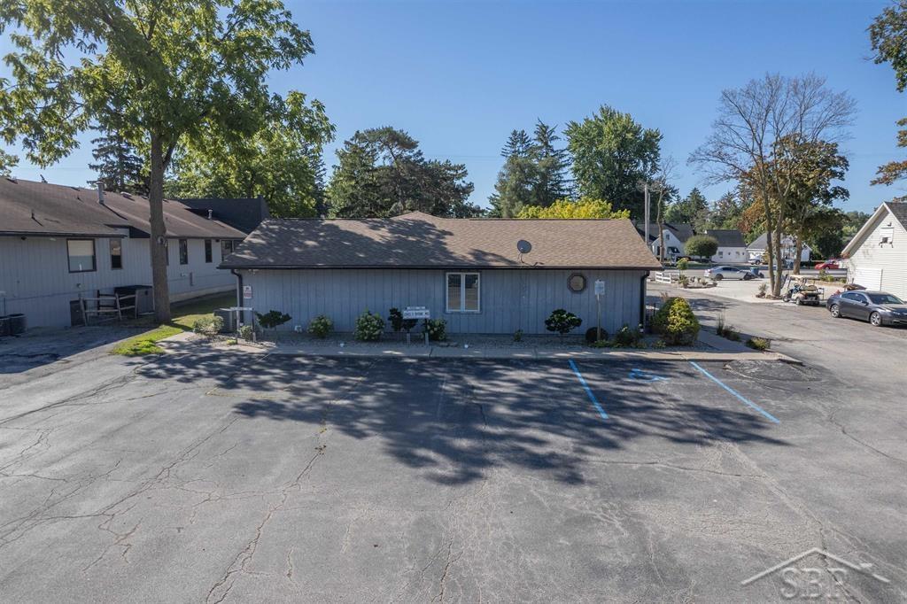 4386 State Street Saginaw Charter Township MI 48603