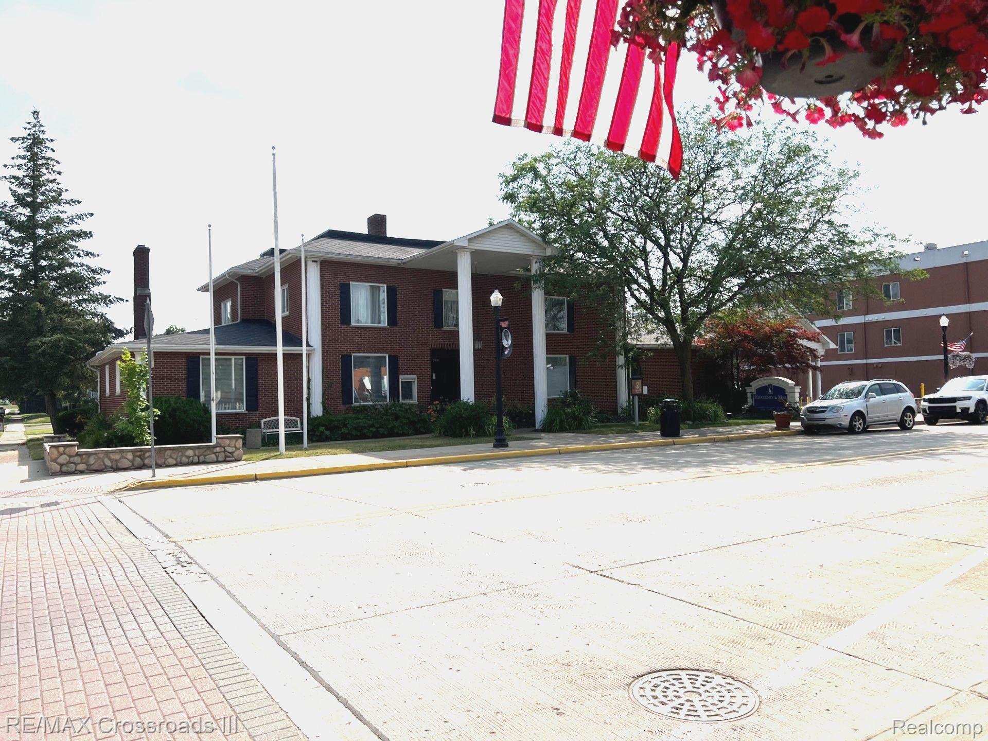 209 Main Street Belleville City MI 48111