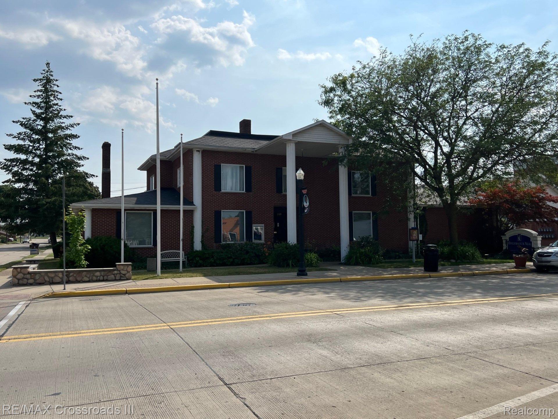 209 Main Street Belleville City MI 48111