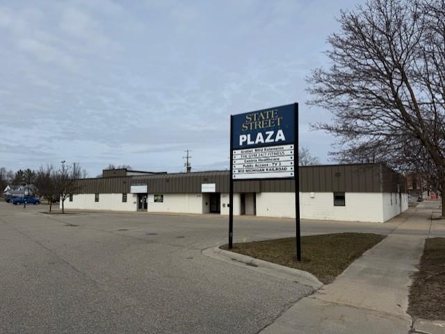 217 N State Alma City MI 48801