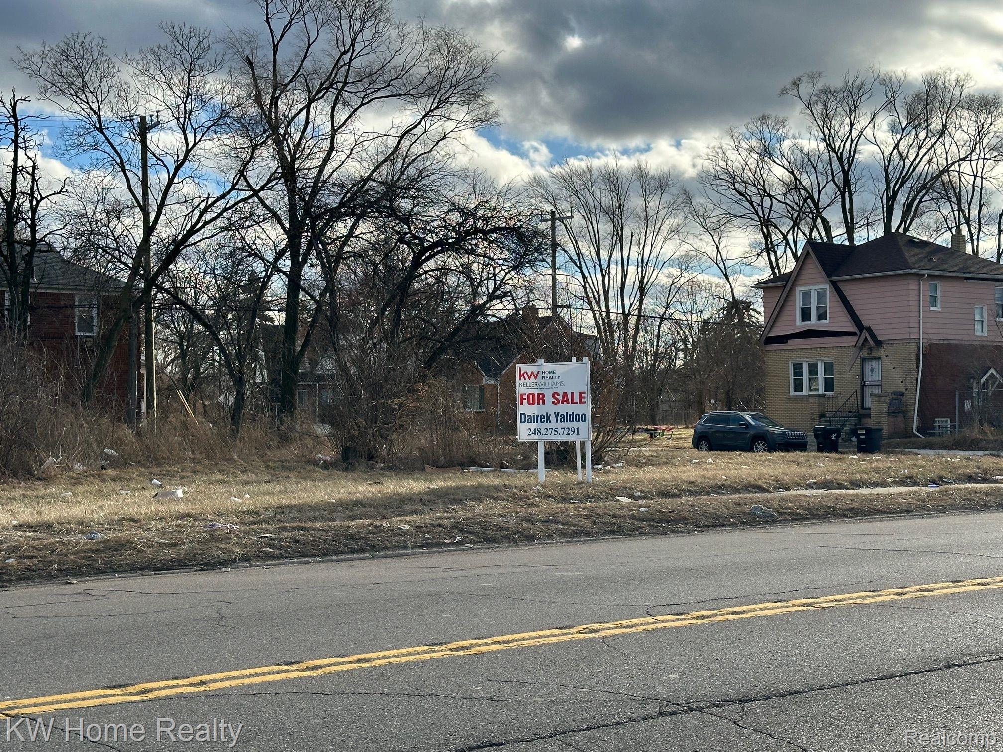 3302 E 7 Mile Road Detroit City MI 48234