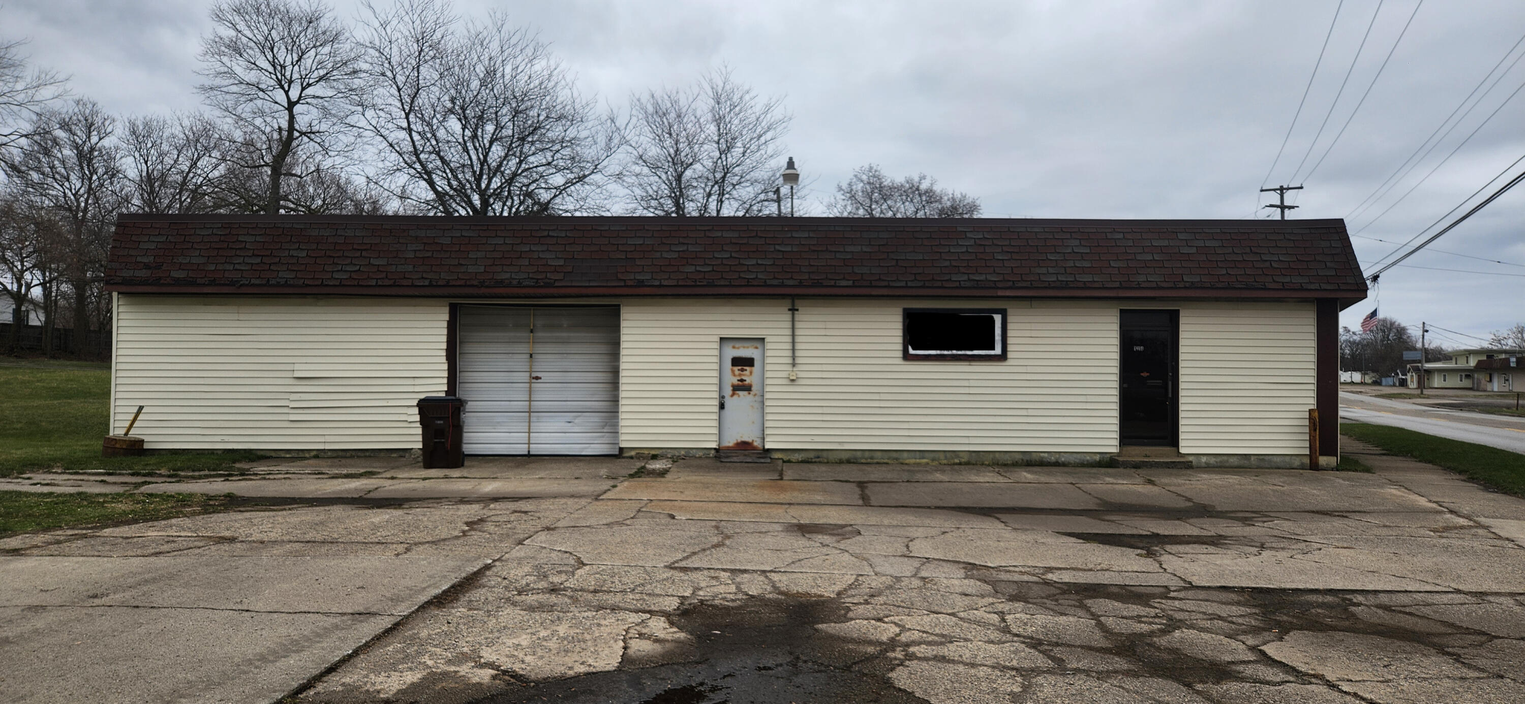 1214 Page Avenue Jackson City MI 49203