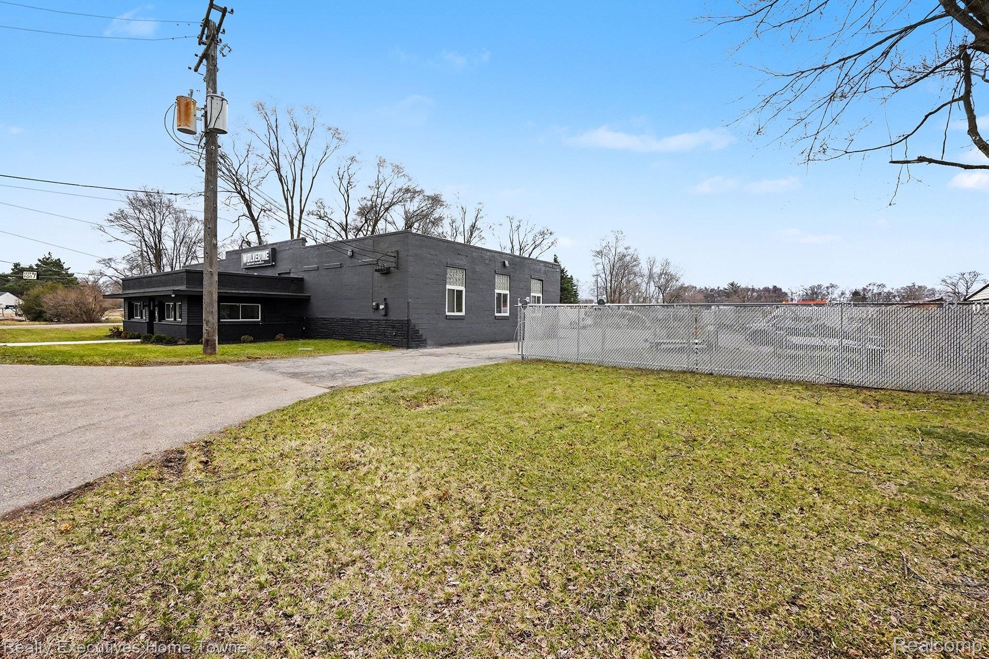 5650 Jamestown Road Shelby Charter Township MI 48317