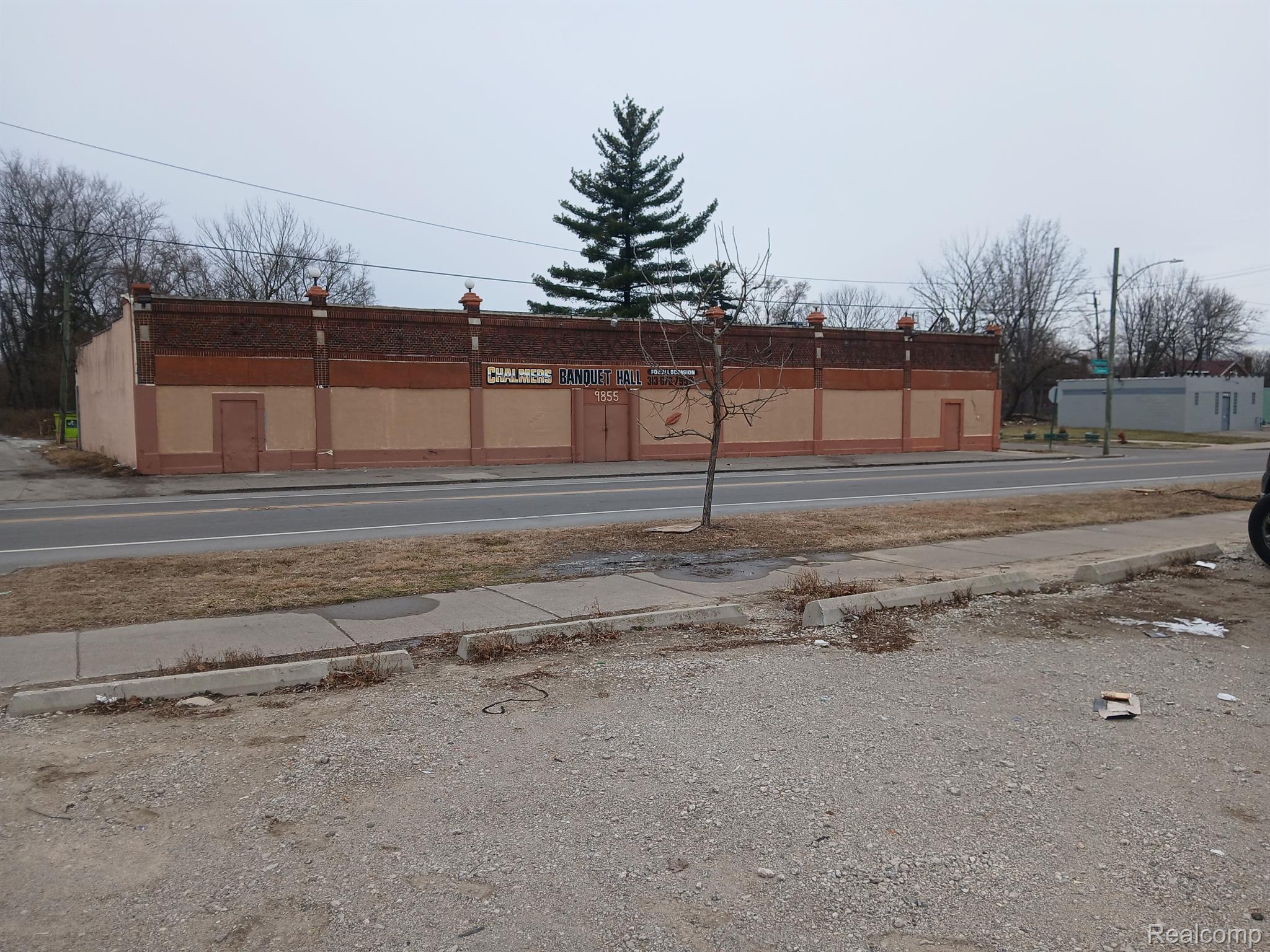 9851 Chalmers Street Detroit City MI 48213