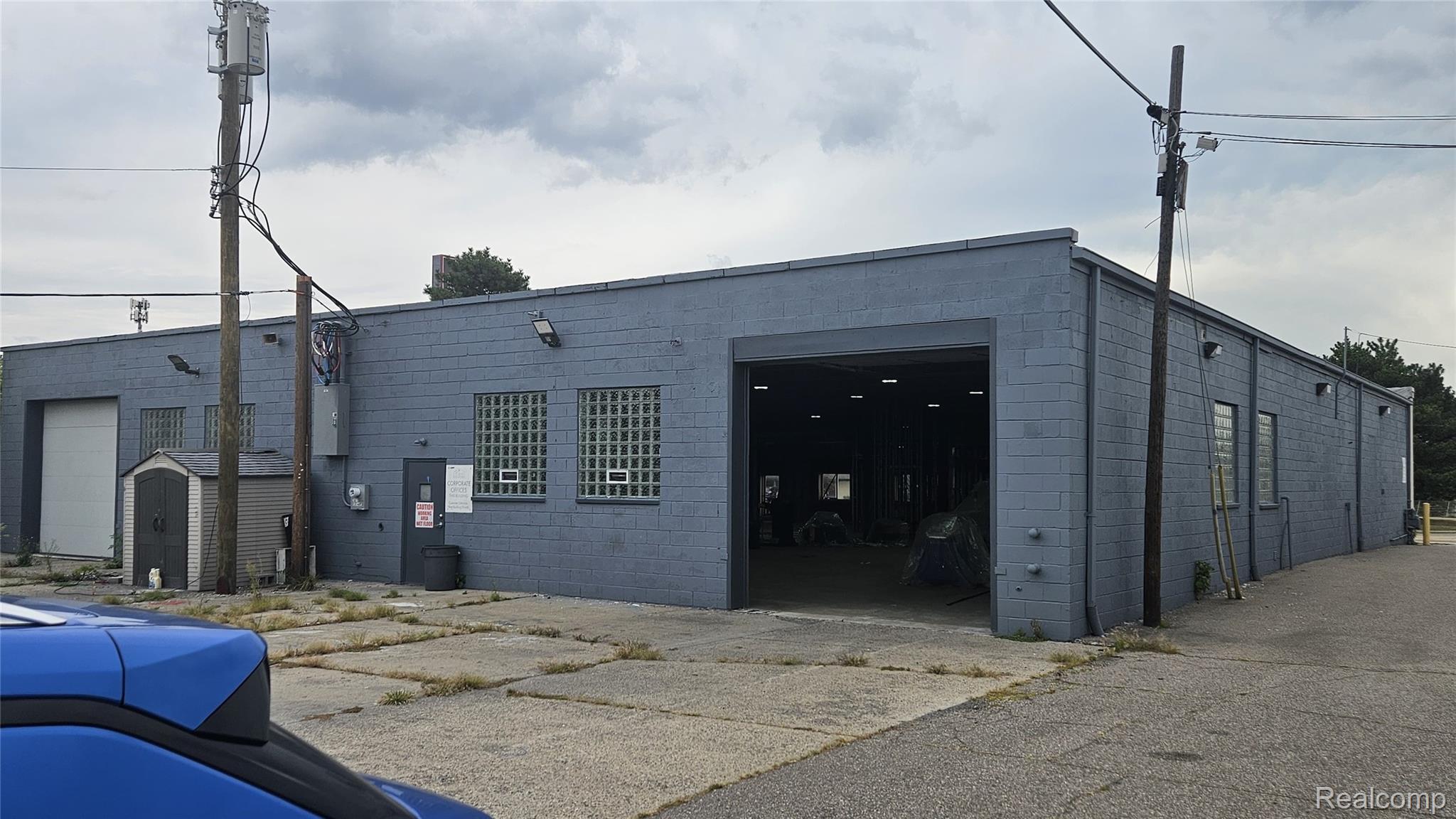 26071 Dequindre Road Madison Heights City MI 48071