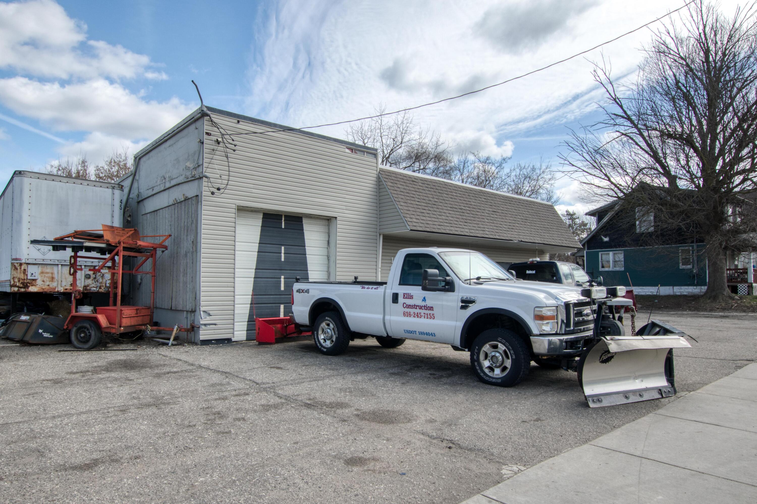 1628 Madison Avenue SE Grand Rapids City MI 49507