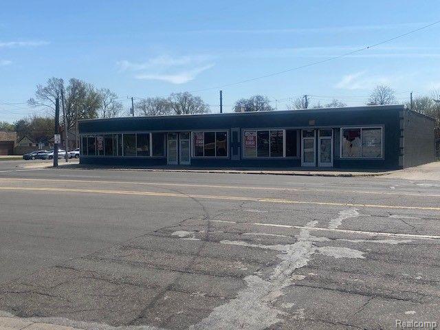 16120 Moross Road Detroit City MI 48205