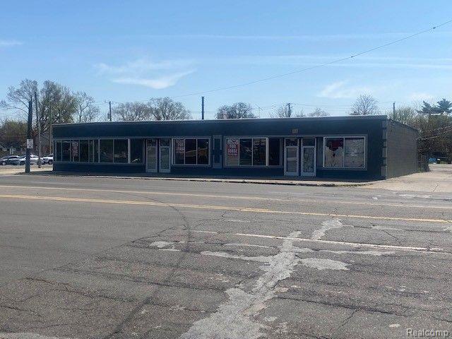 16120 Moross Road Detroit City MI 48205