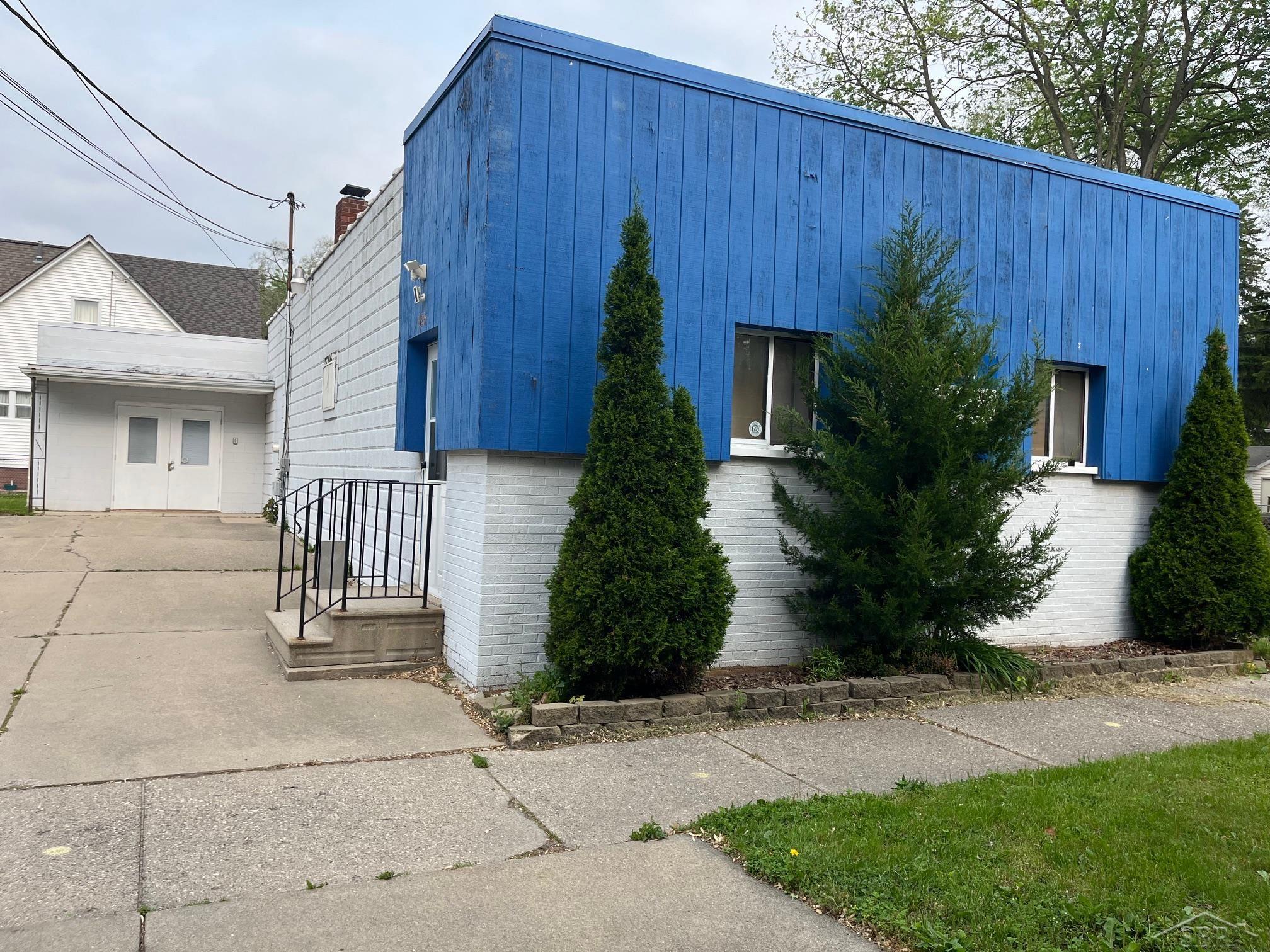 625 Yale Street Saginaw City MI 48602