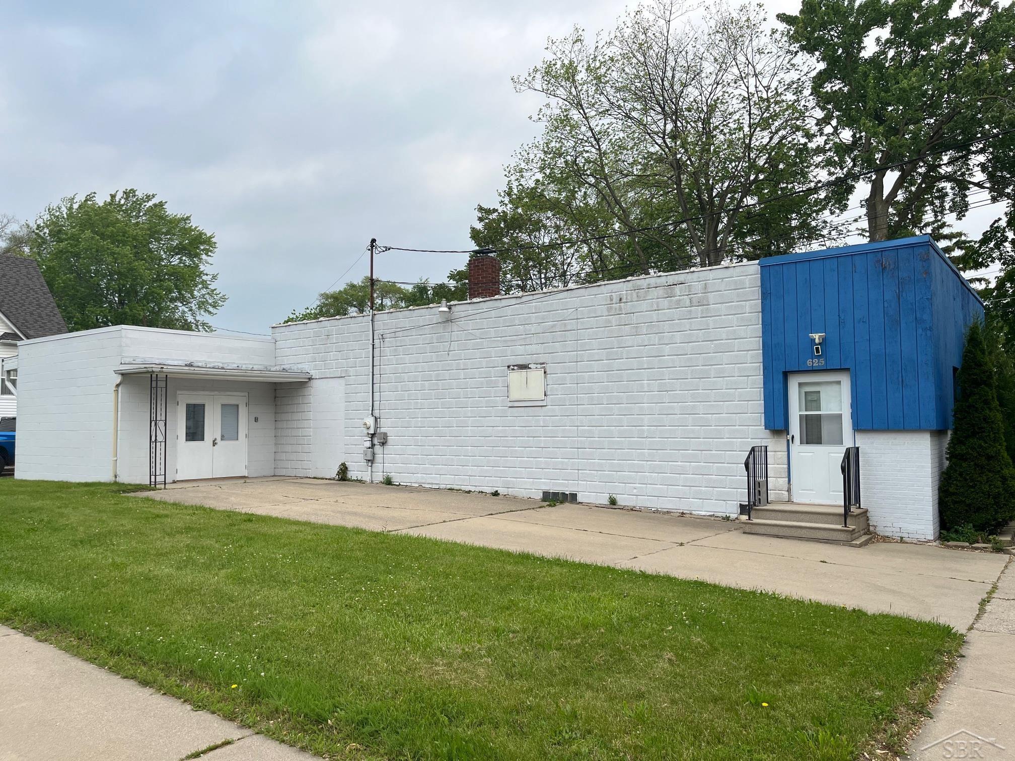625 Yale Street Saginaw City MI 48602