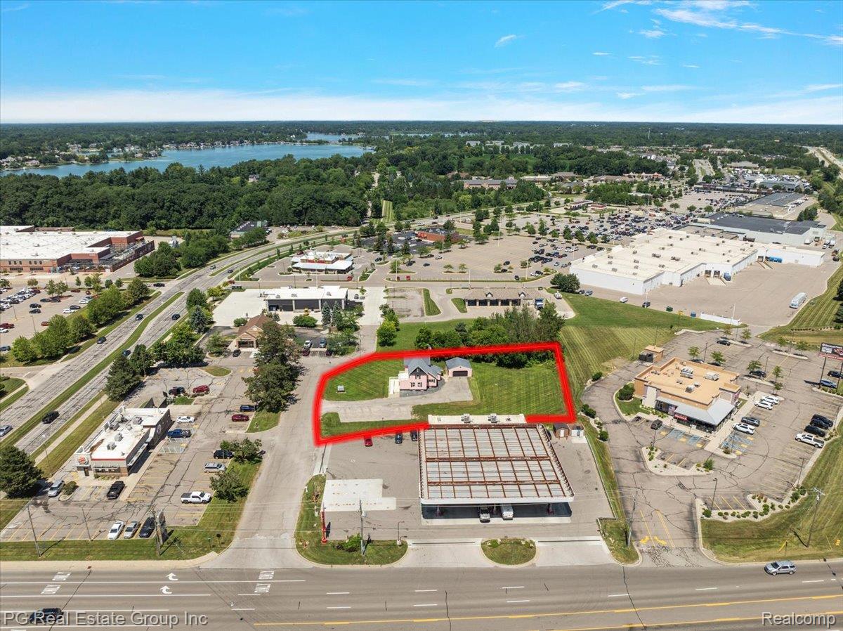 16237 Jennings Road Fenton City MI 48430