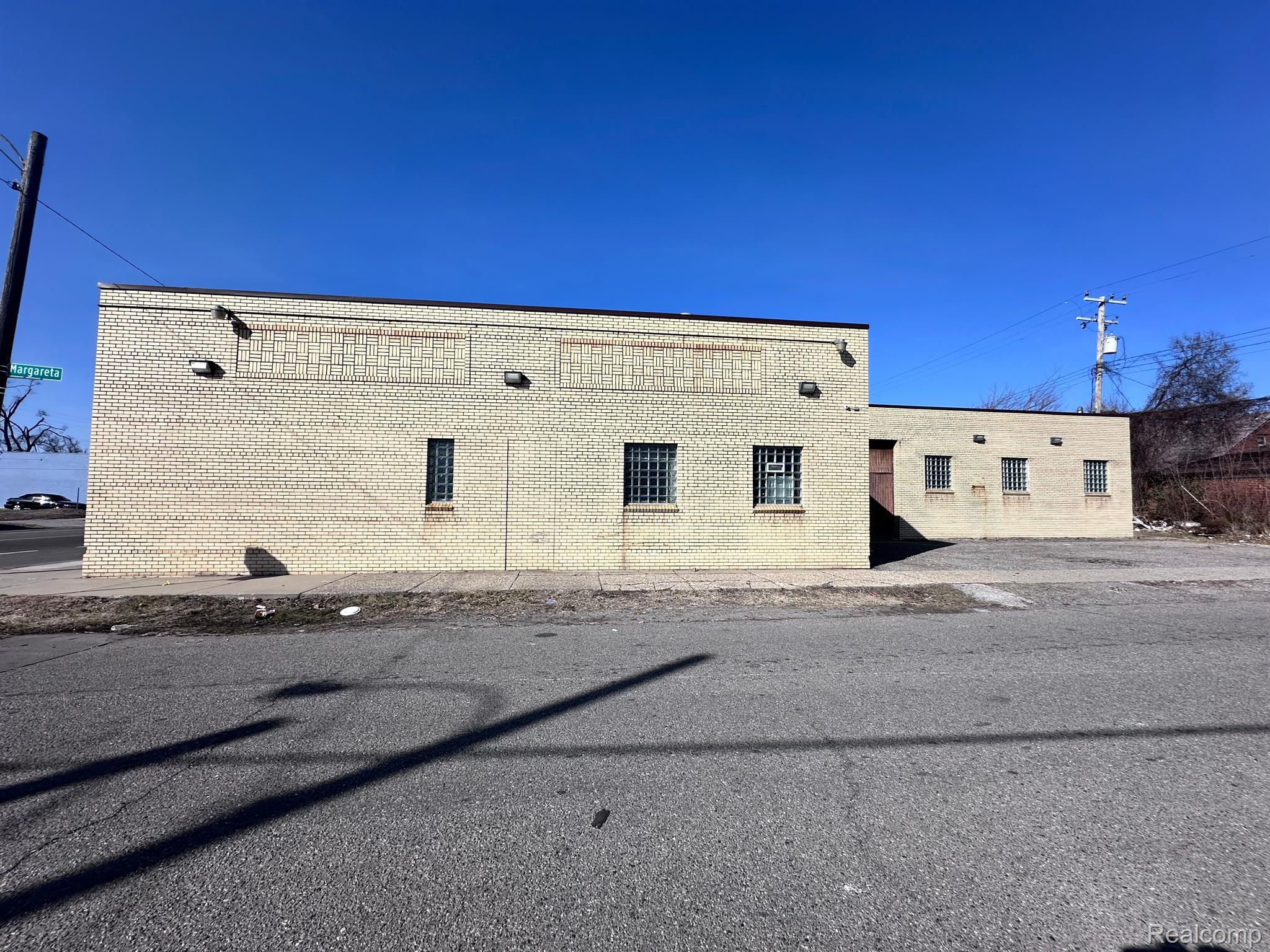 18600 Wyoming Street Detroit City MI 48221