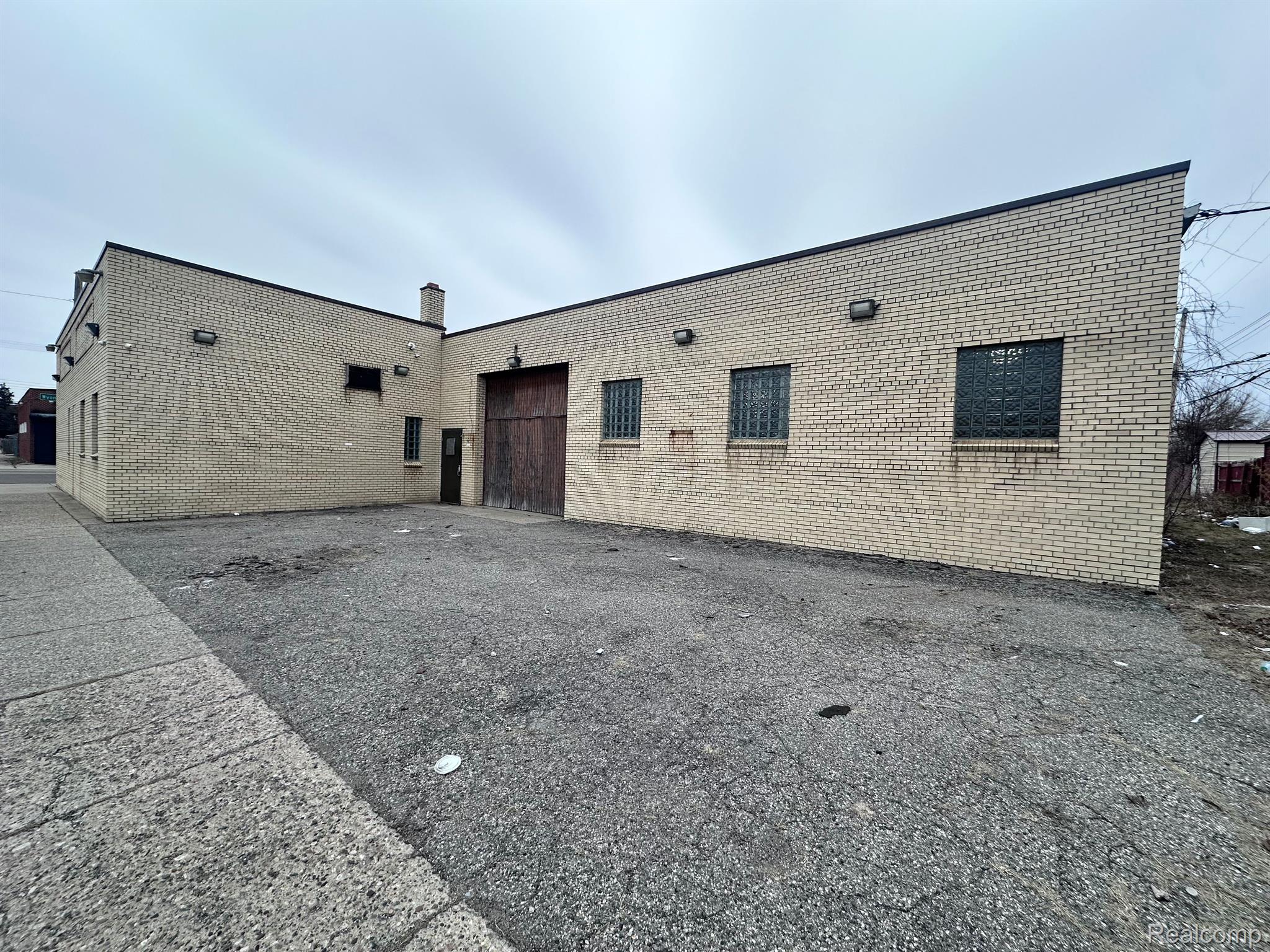 18600 Wyoming Street Detroit City MI 48221