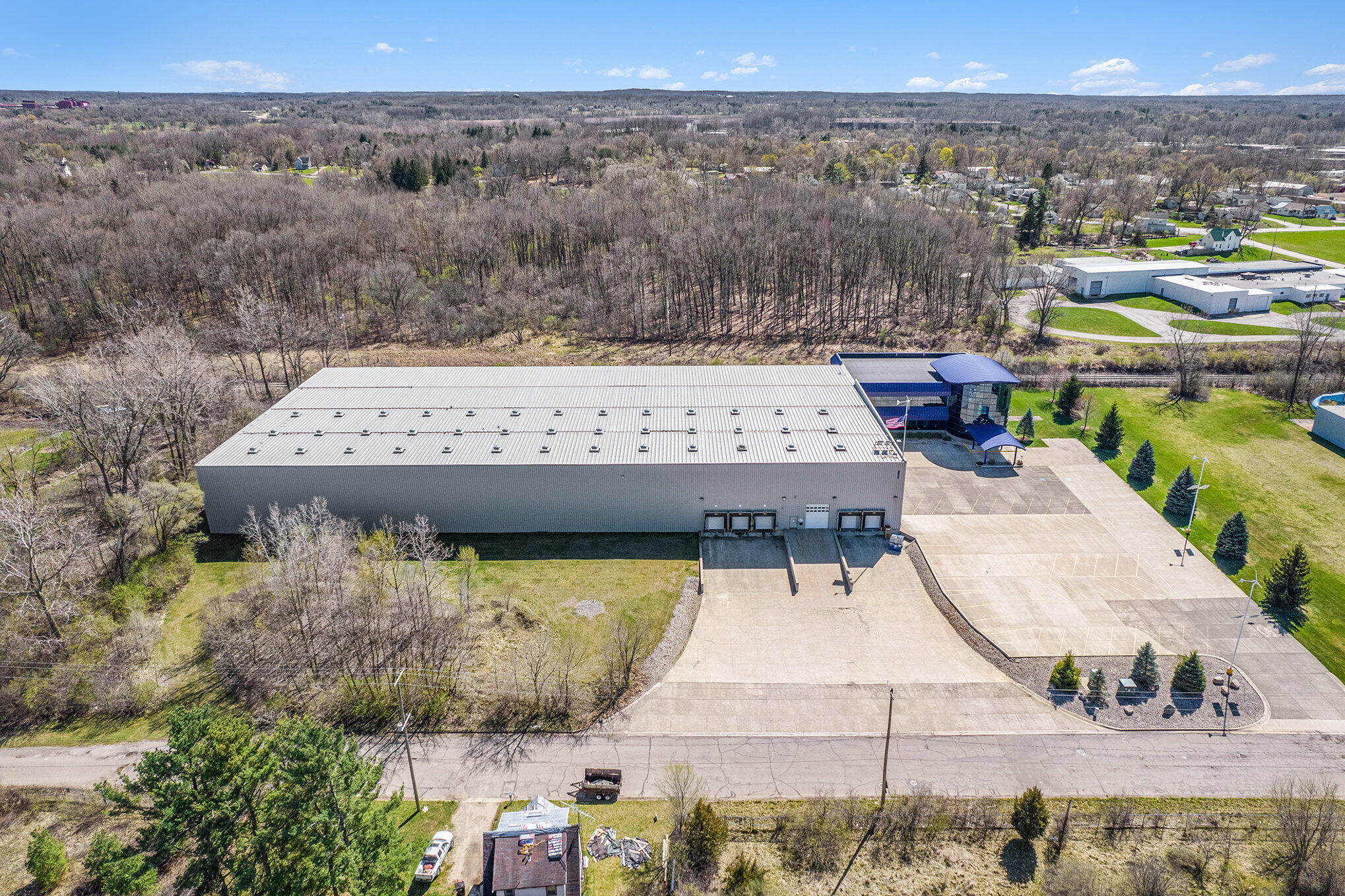 2021 Wellworth Avenue Jackson City MI 49203