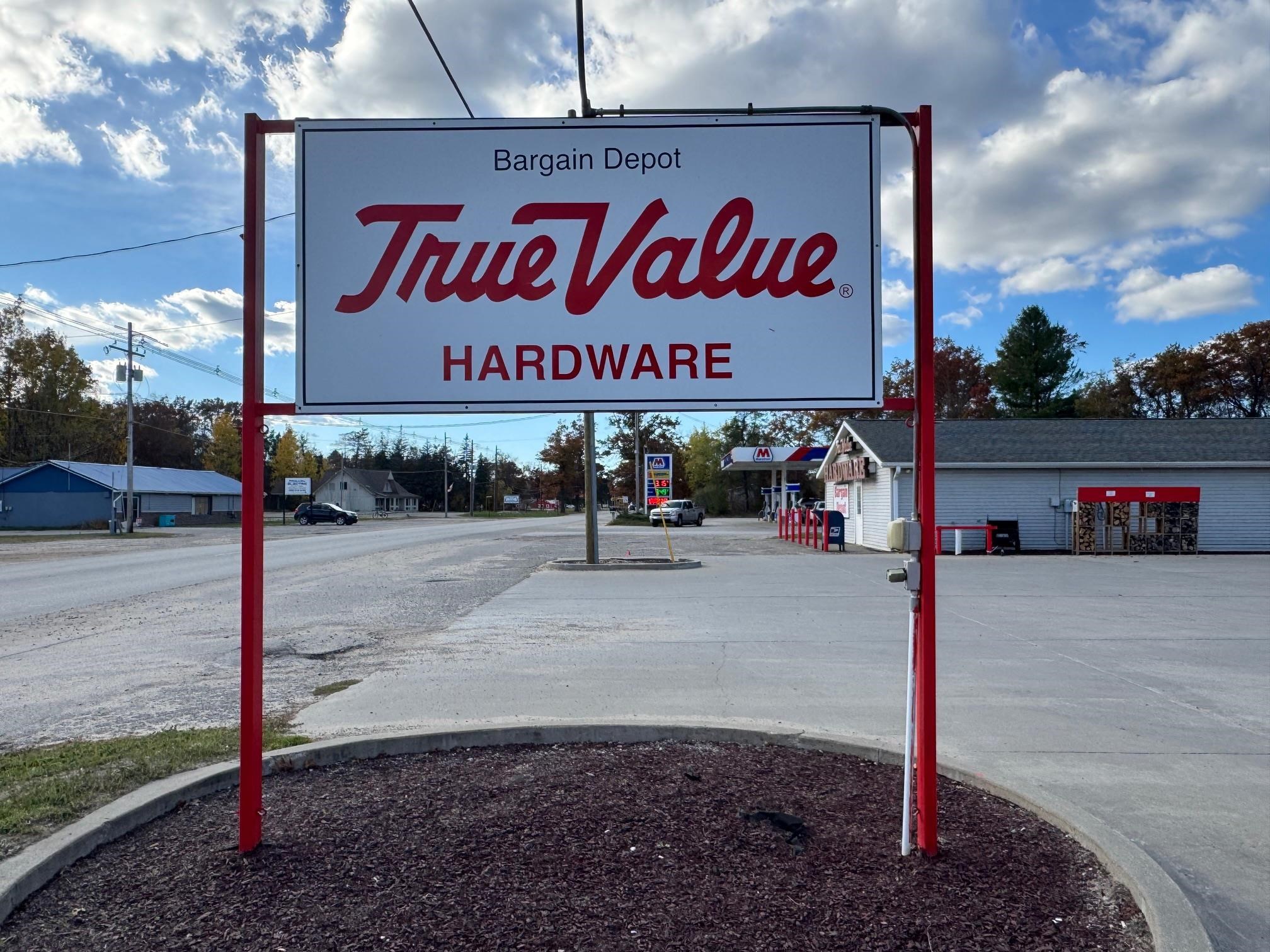 2111 Greenwood Road Mills Township MI 48756