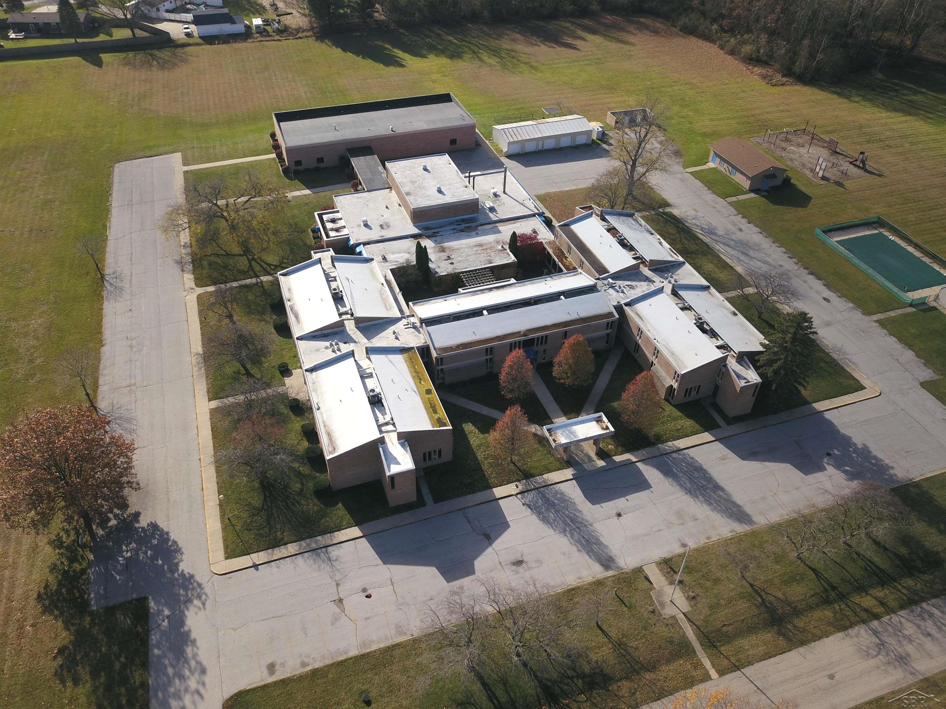 925 N River Drive Thomas Township MI 48609