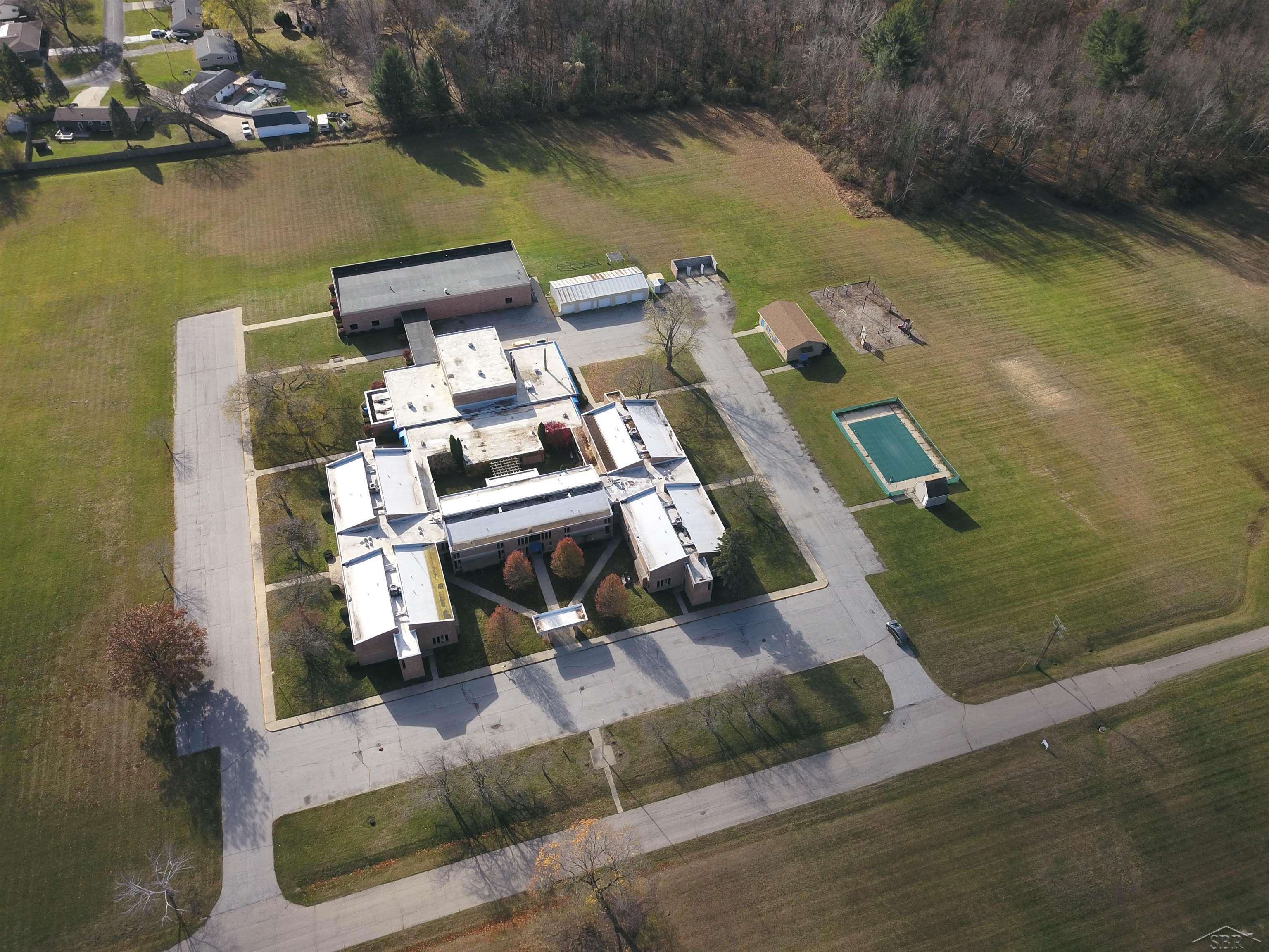 925 N River Drive Thomas Township MI 48609