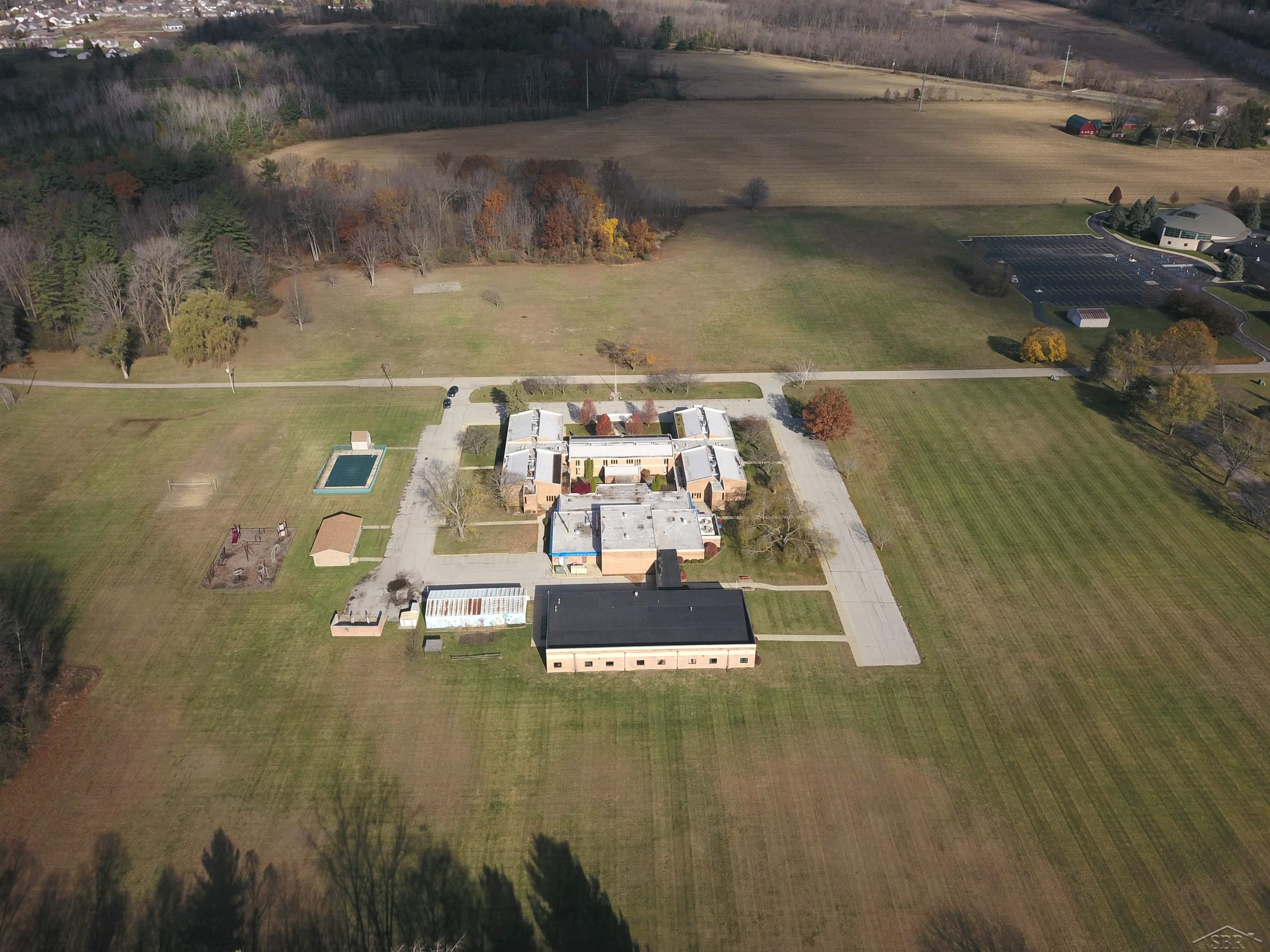 925 N River Drive Thomas Township MI 48609