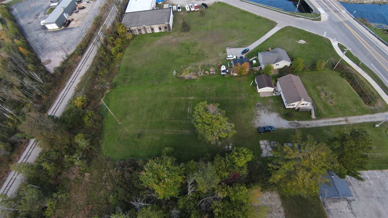 908 & 910 W Lake Tawas Township MI 48763