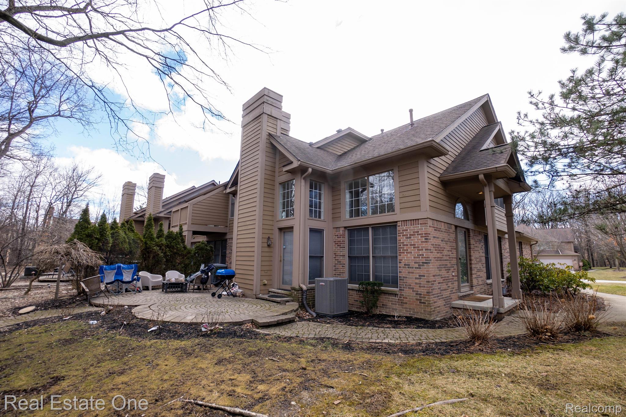 5206 Royal Vale Dearborn City MI 48126
