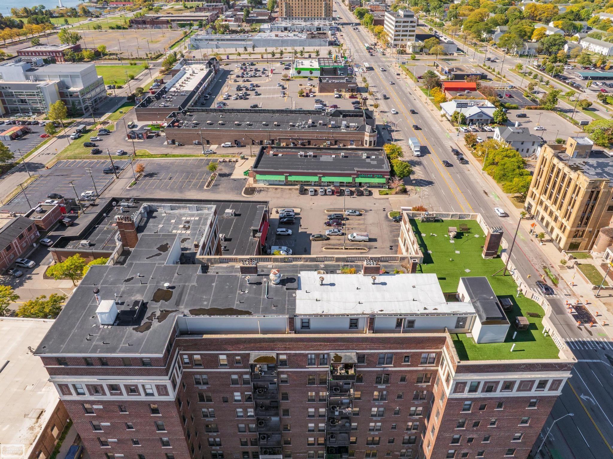 2900 E Jefferson Avenue Detroit City MI 48207
