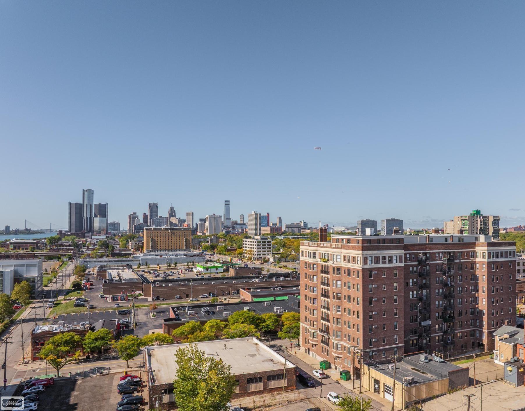 2900 E Jefferson Avenue Detroit City MI 48207