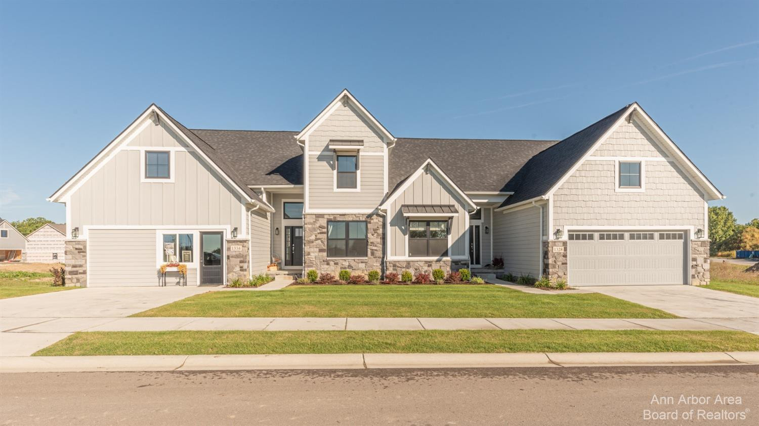 28 Black Cherry Lane Pittsfield Charter Township MI 48176
