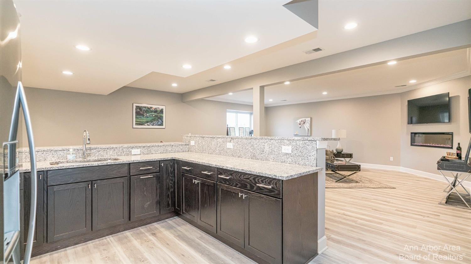 28 Black Cherry Lane Pittsfield Charter Township MI 48176