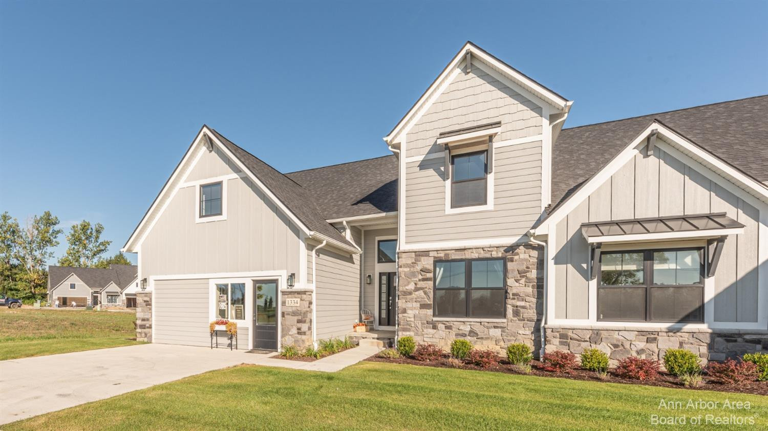 28 Black Cherry Lane Pittsfield Charter Township MI 48176