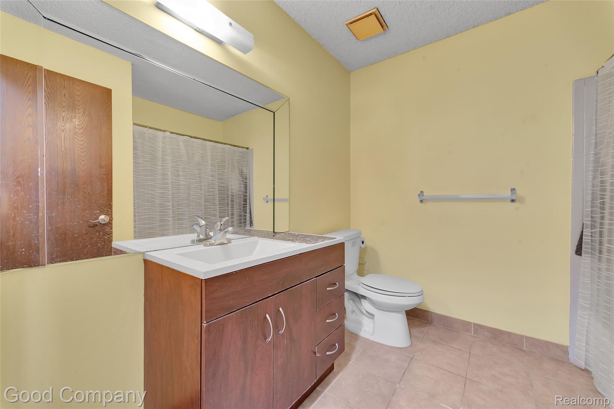 27835 Berrywood Lane Farmington City MI 48334