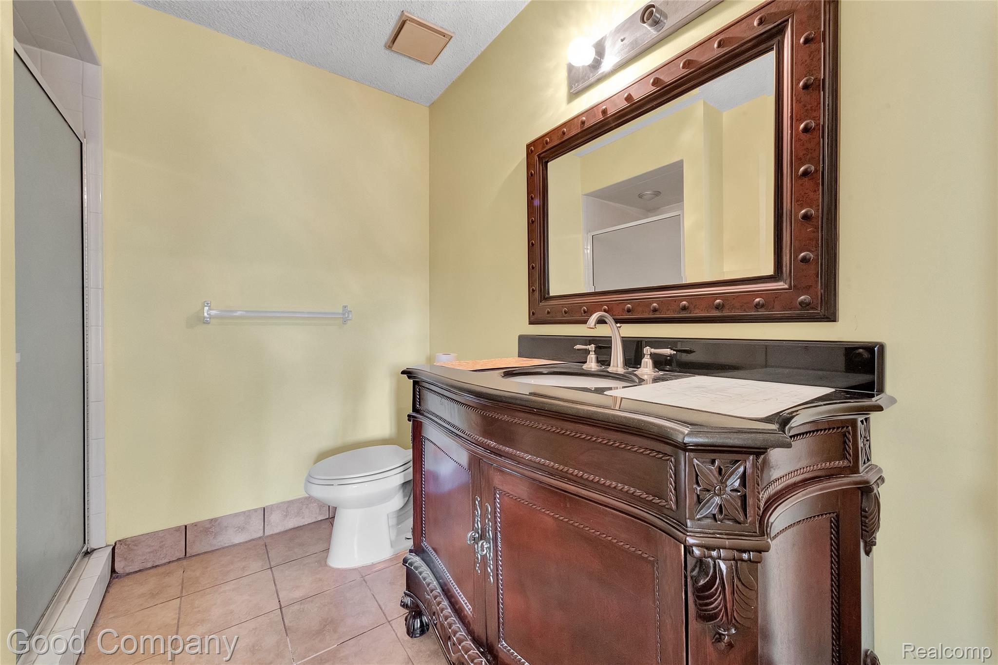 27835 Berrywood Lane Farmington City MI 48334