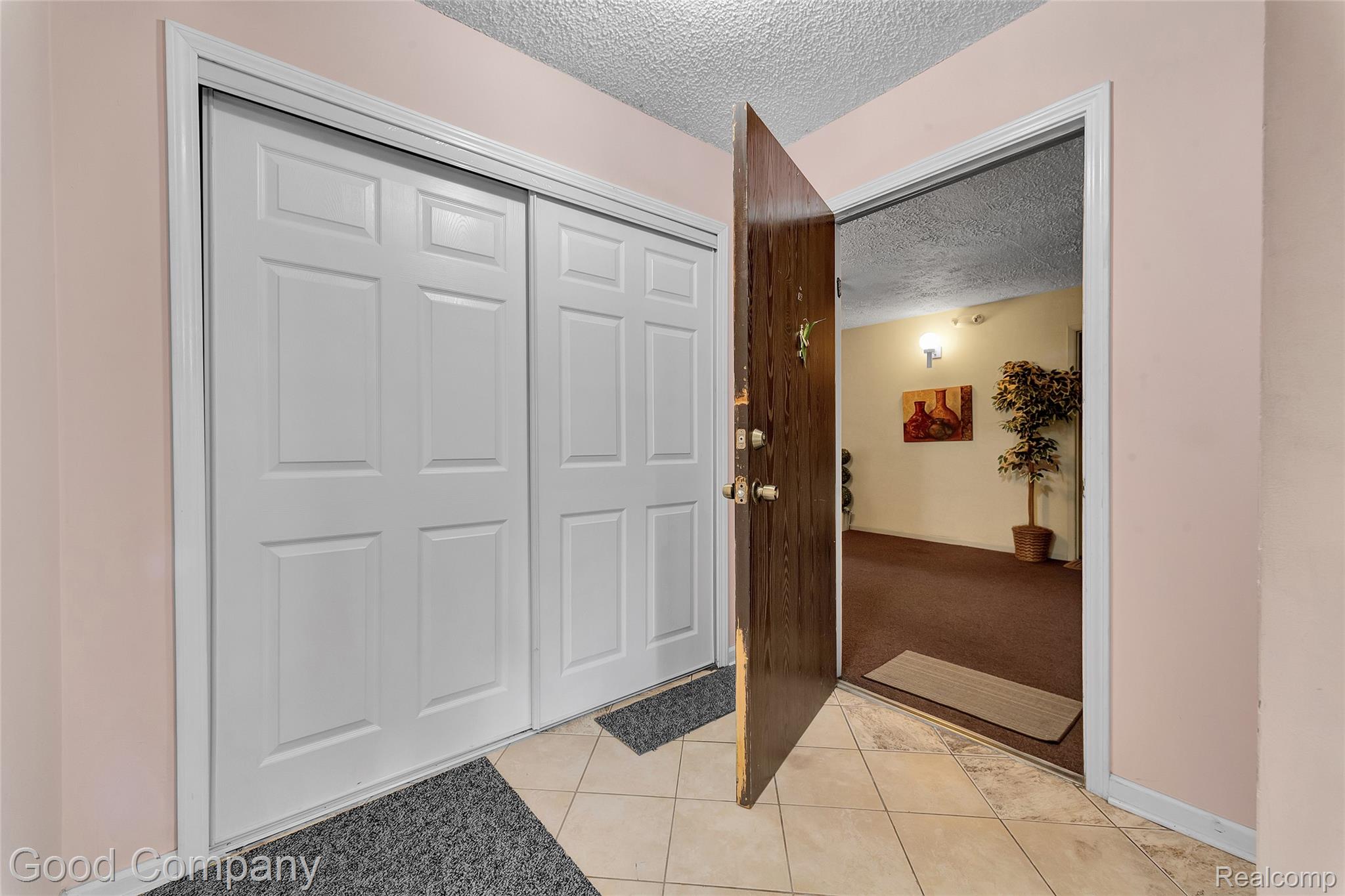 27835 Berrywood Lane Farmington City MI 48334