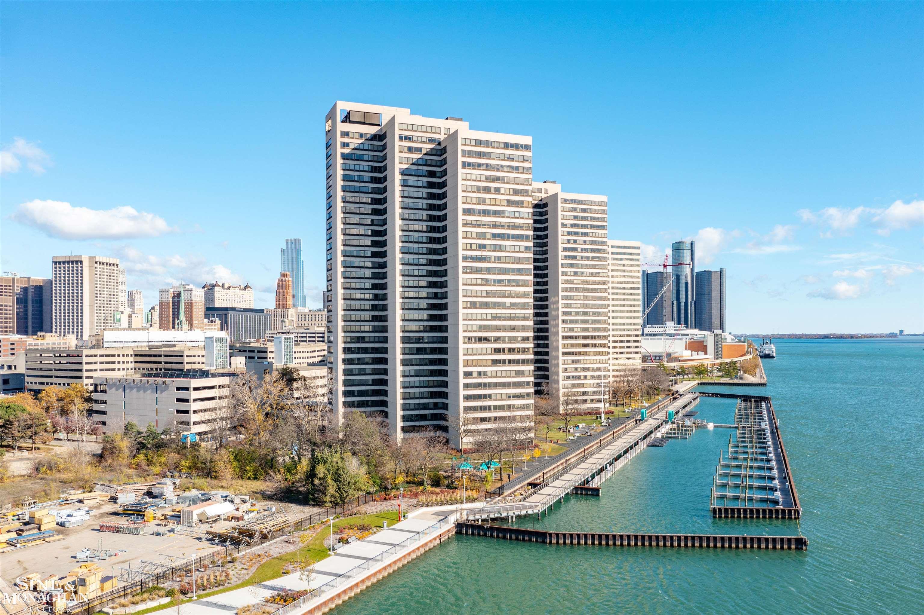 1001 W Jefferson #11e Avenue Detroit City MI 48226