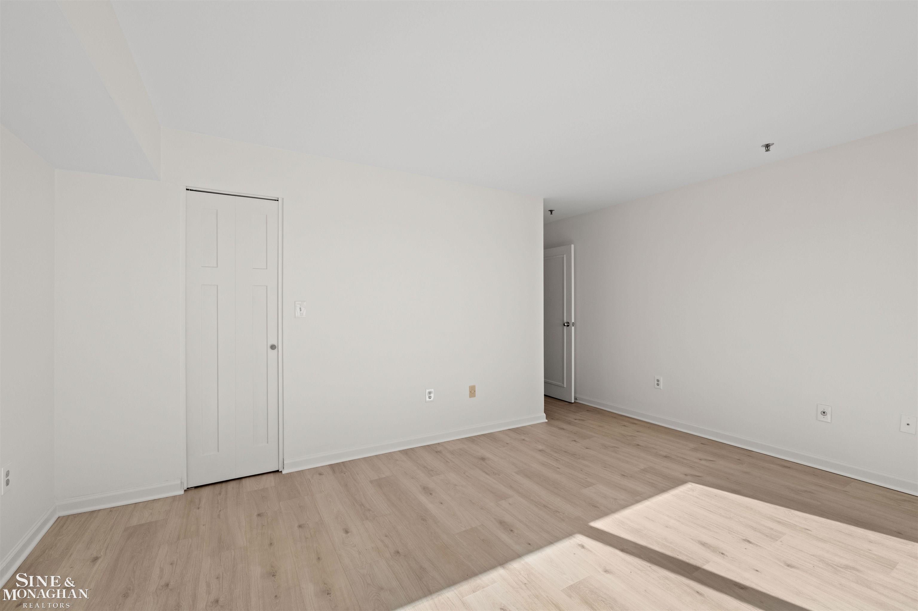 1001 W Jefferson #11e Avenue Detroit City MI 48226