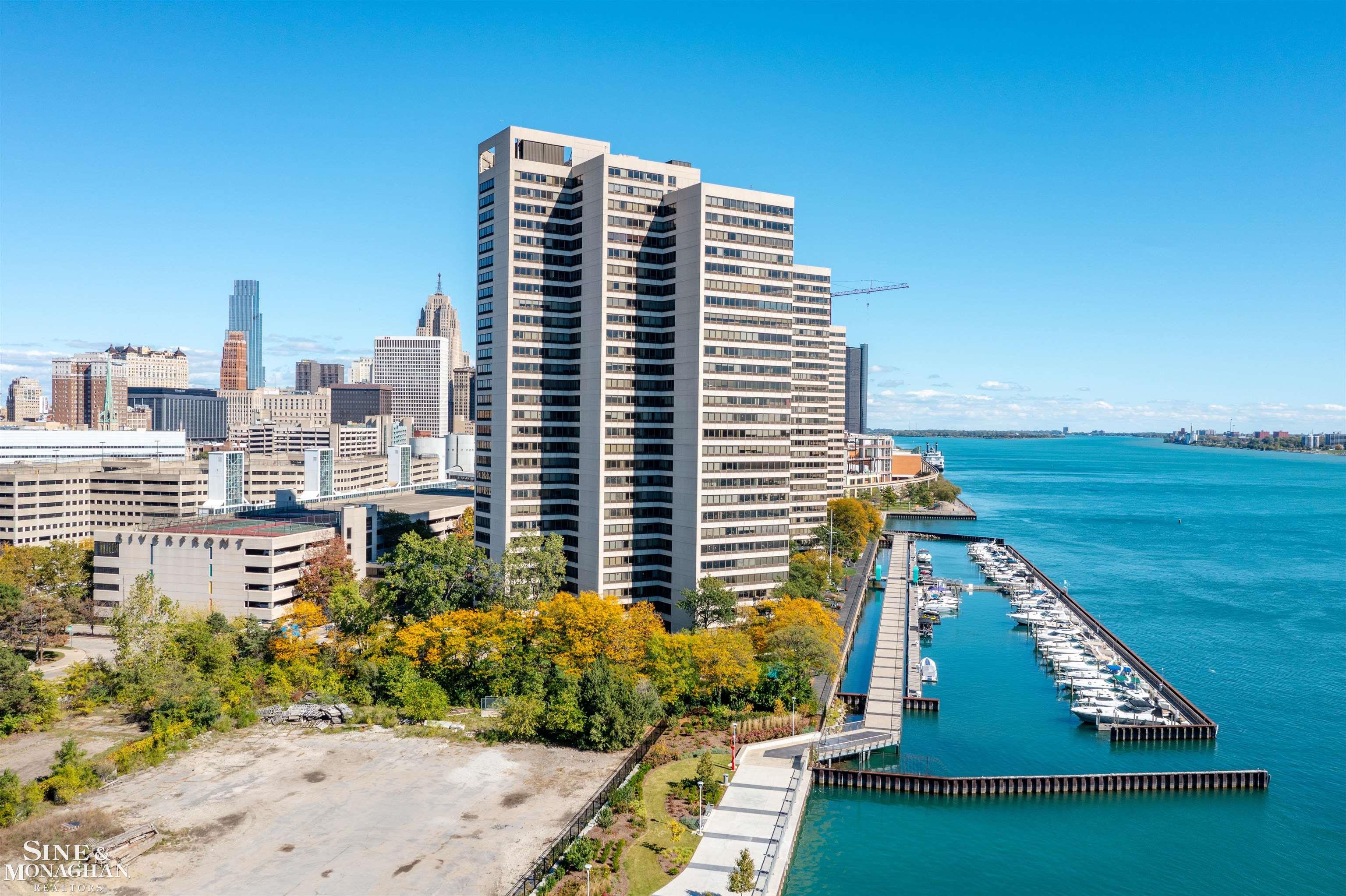 1001 W Jefferson #11e Avenue Detroit City MI 48226