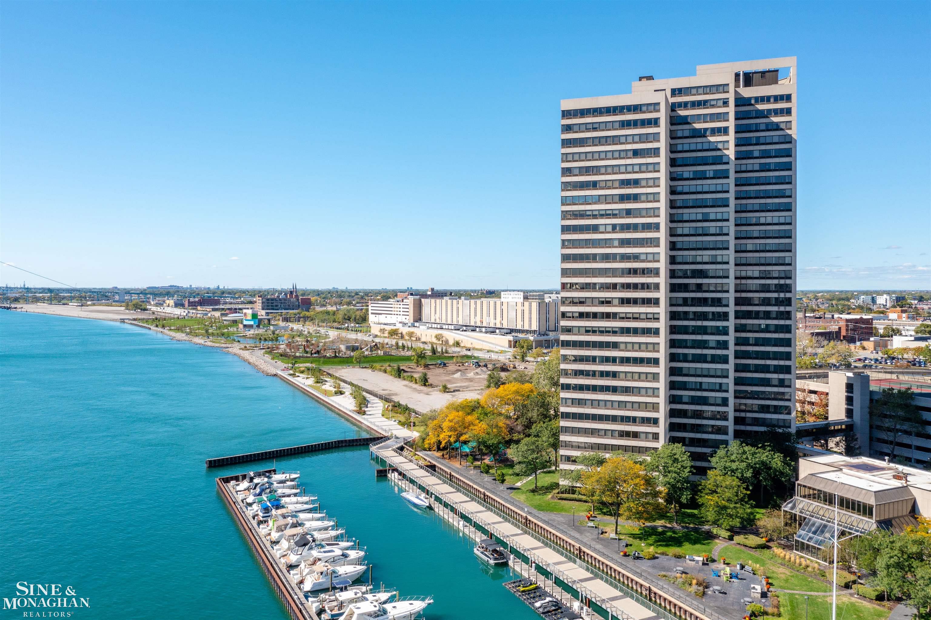 1001 W Jefferson #11e Avenue Detroit City MI 48226
