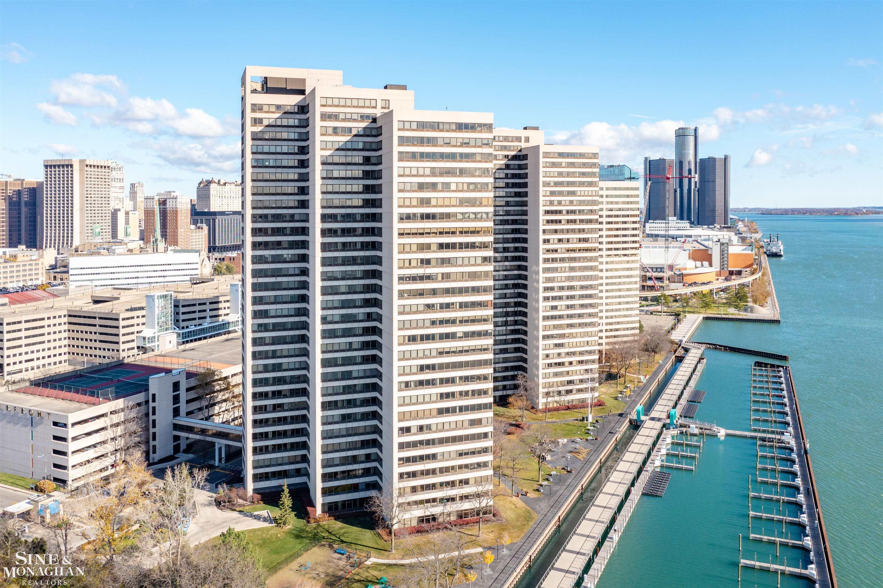 1001 W Jefferson #11e Avenue Detroit City MI 48226