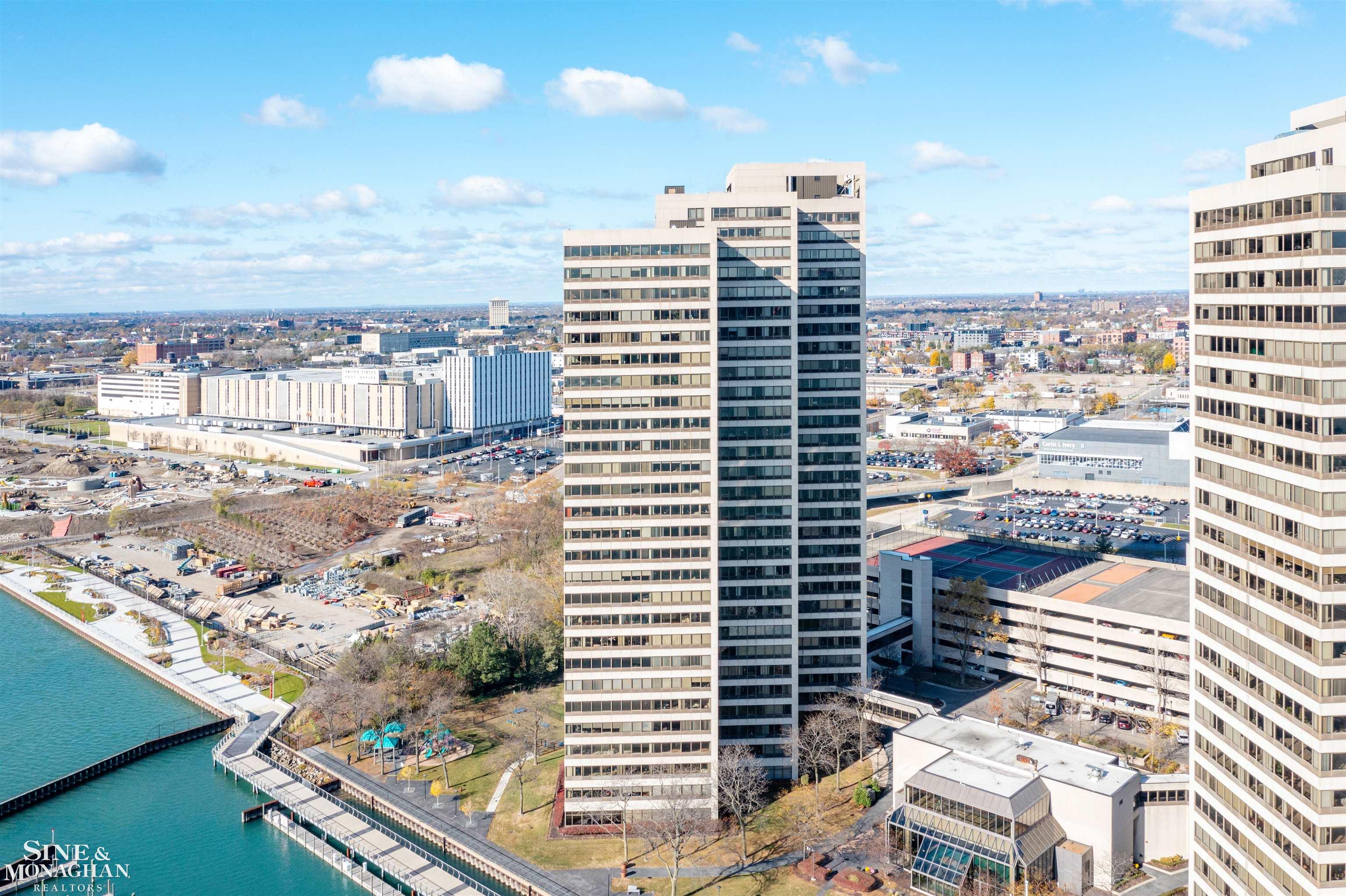 1001 W Jefferson #11e Avenue Detroit City MI 48226