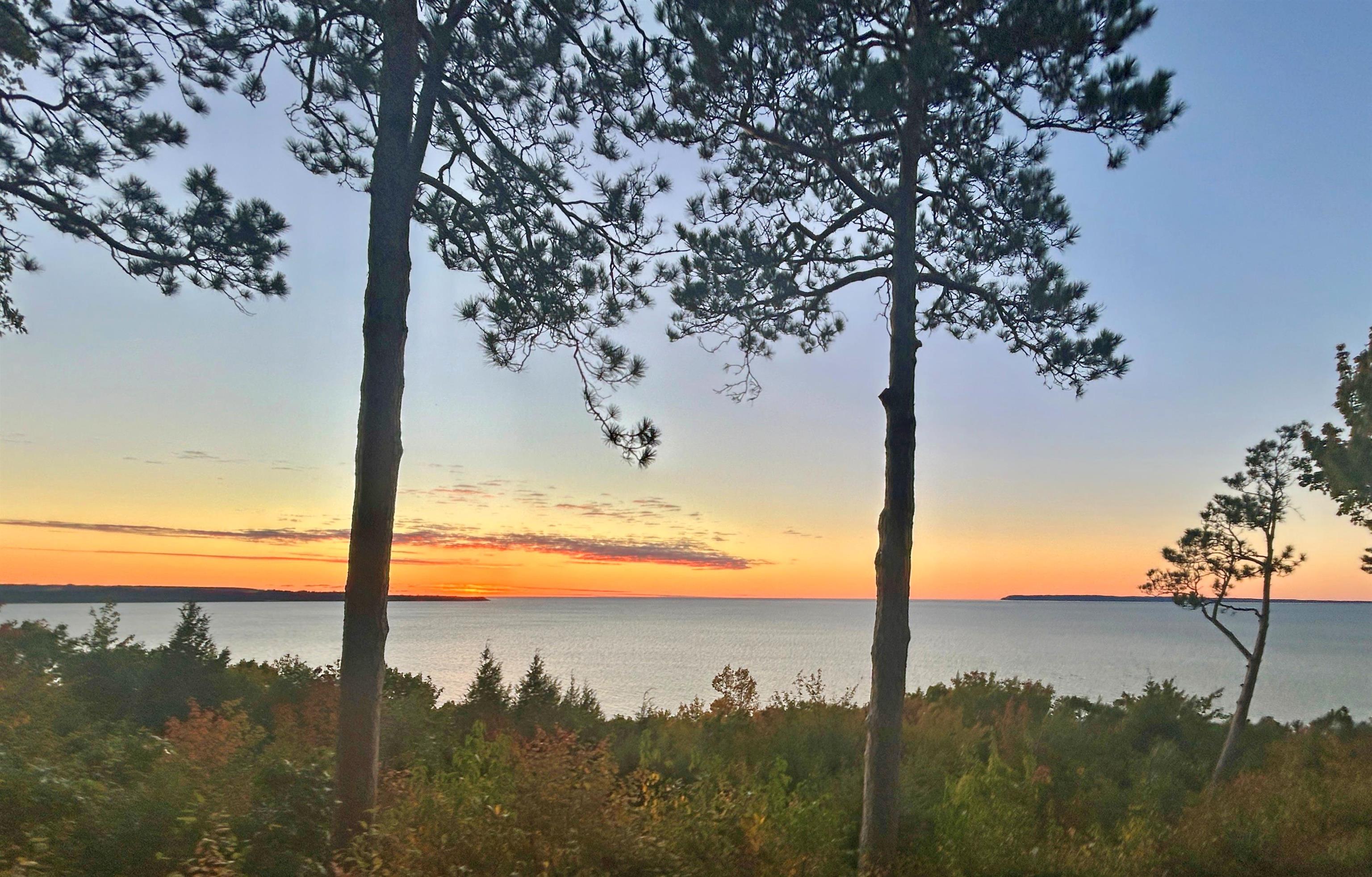 10 Vantage Pointe Glen Arbor Township MI 49630