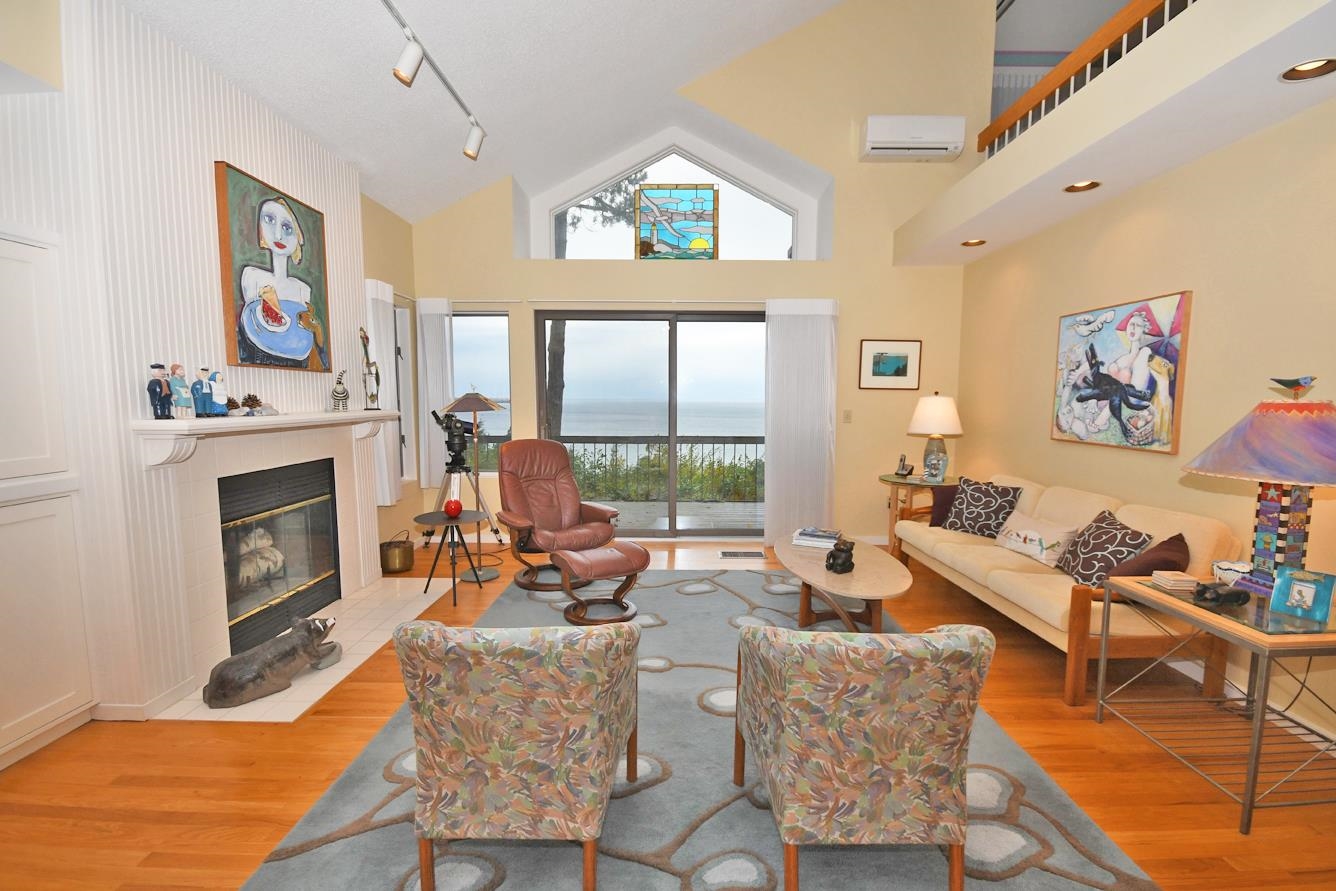 10 Vantage Pointe Glen Arbor Township MI 49630
