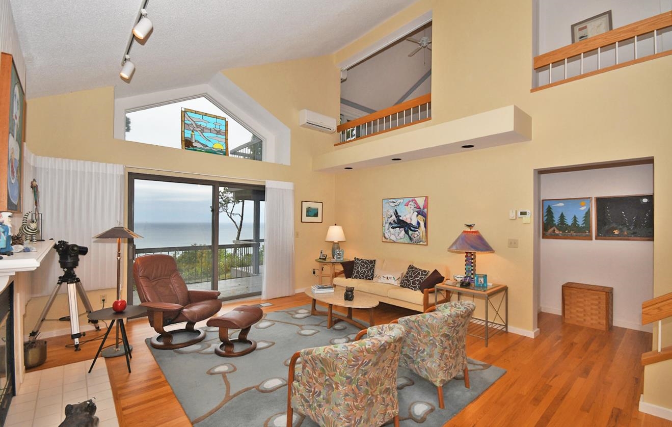 10 Vantage Pointe Glen Arbor Township MI 49630