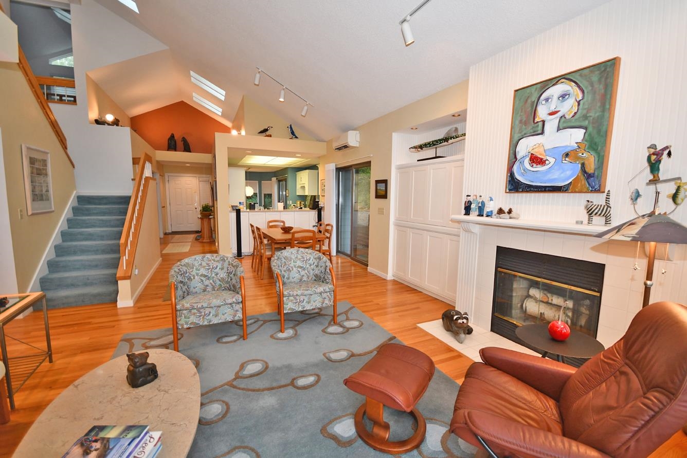 10 Vantage Pointe Glen Arbor Township MI 49630