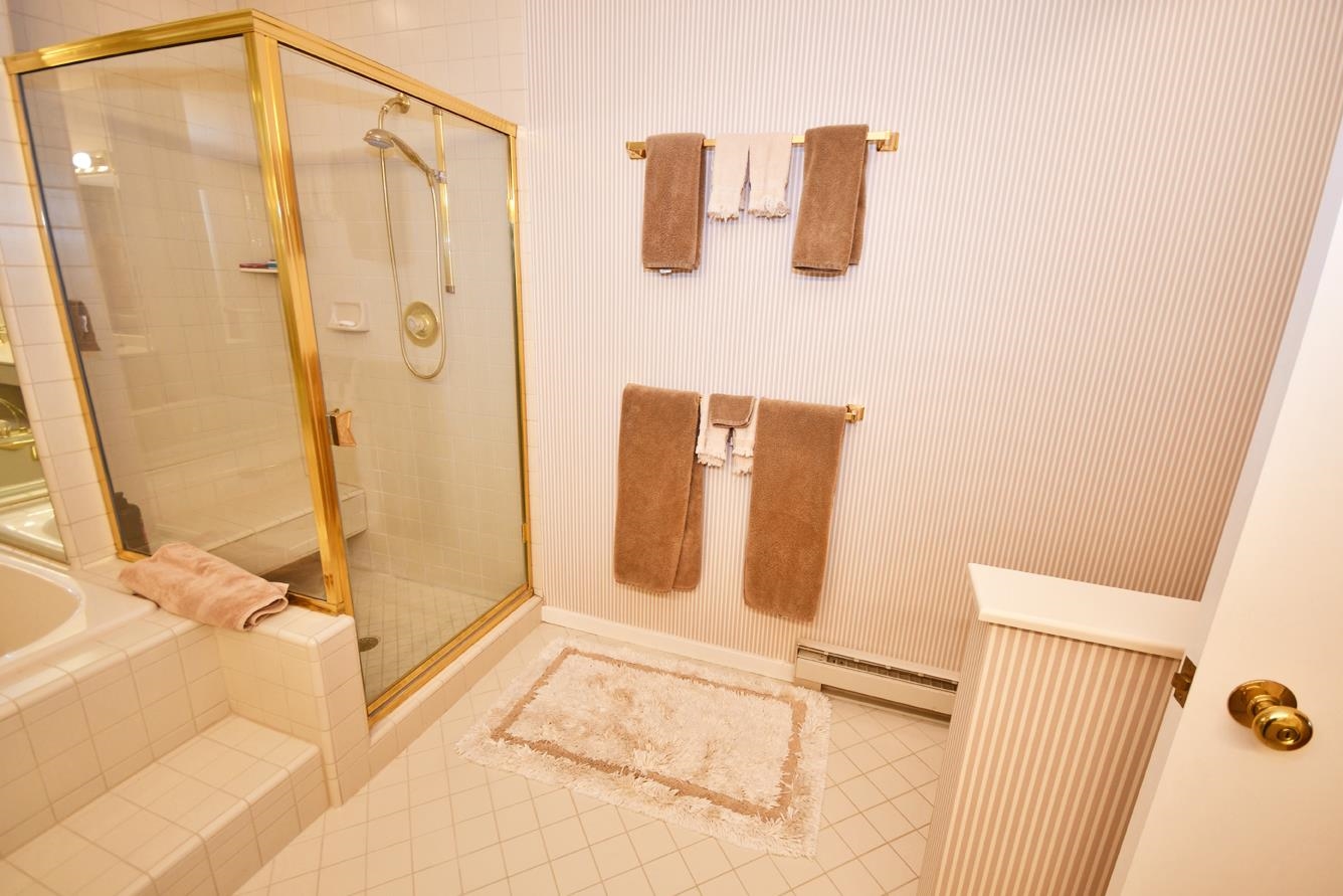 10 Vantage Pointe Glen Arbor Township MI 49630