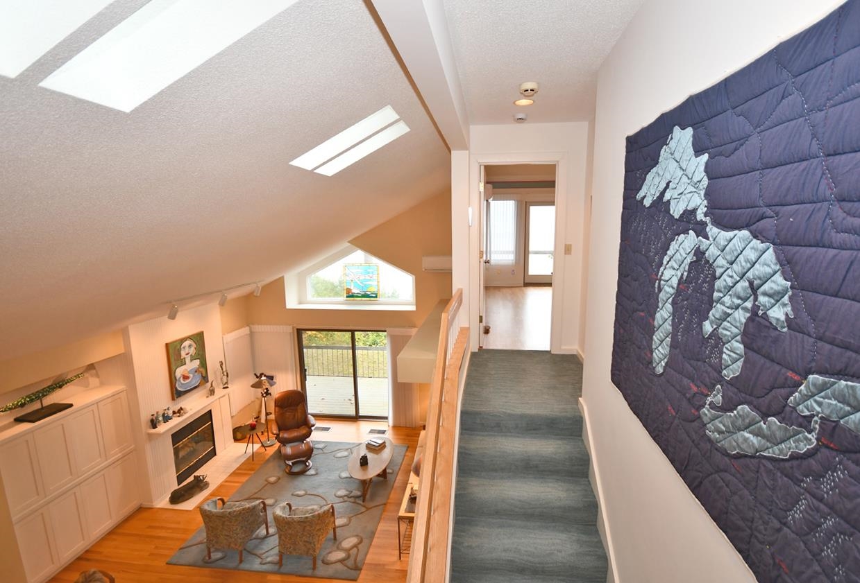 10 Vantage Pointe Glen Arbor Township MI 49630