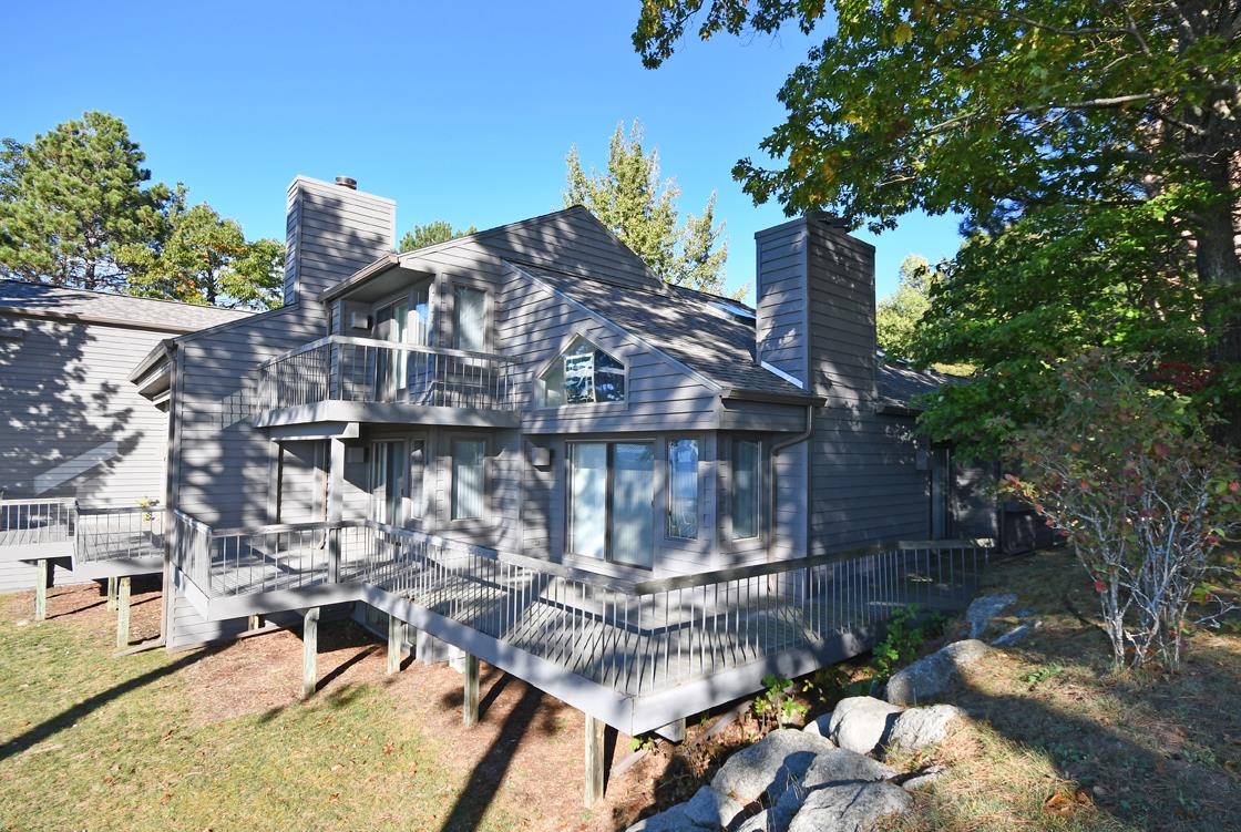 10 Vantage Pointe Glen Arbor Township MI 49630