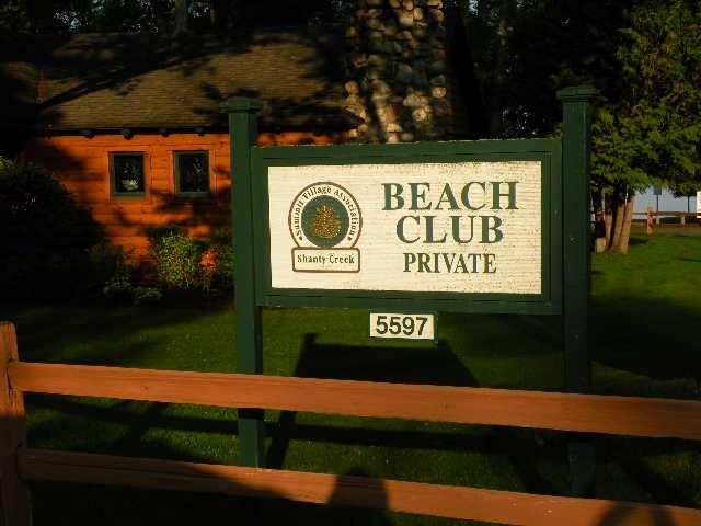 4643 N Crossover Drive Kearney Township MI 49615