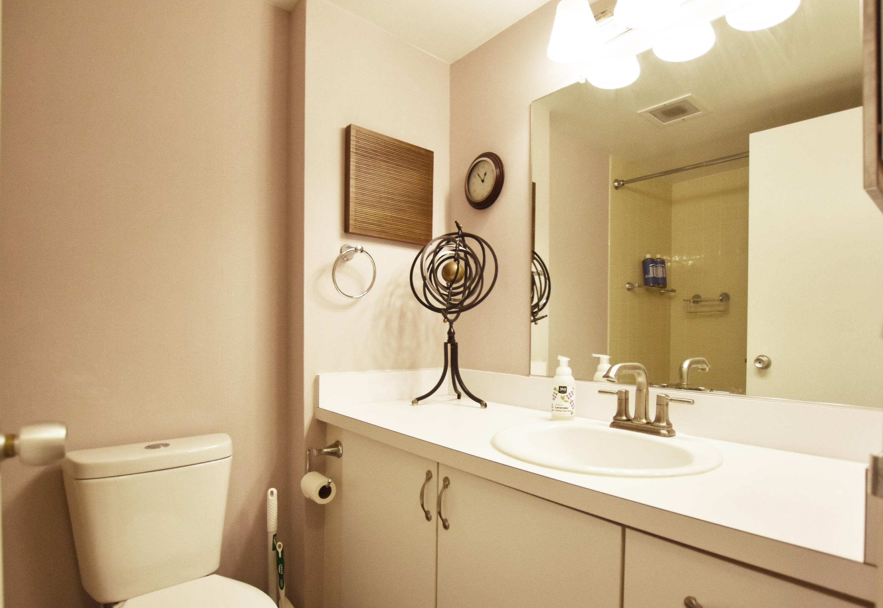 555 E William Street Ann Arbor City MI 48104