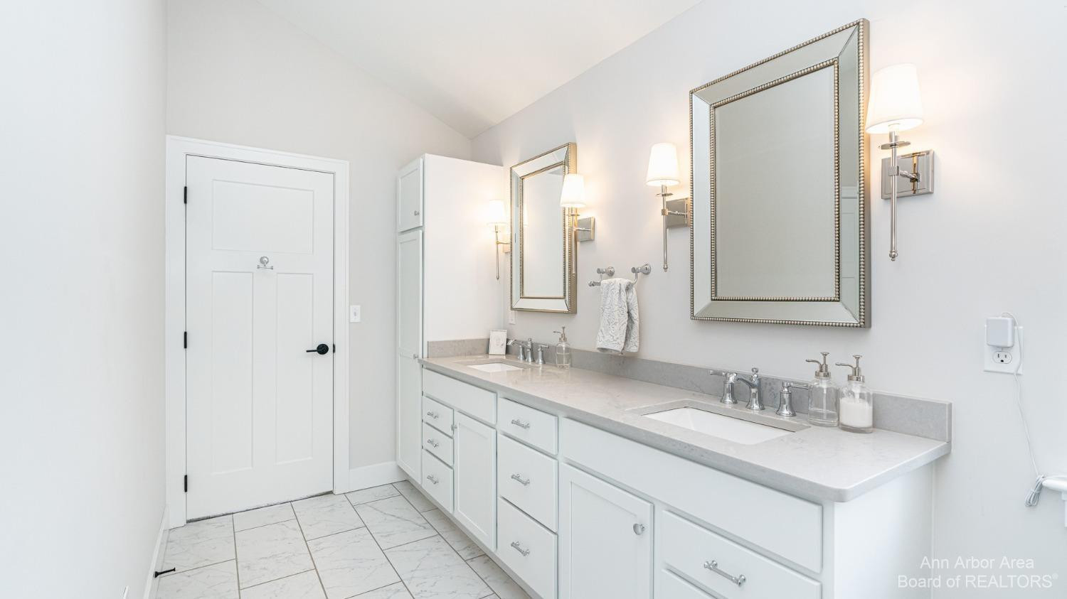 4261 Loon Lane Scio Township MI 48103