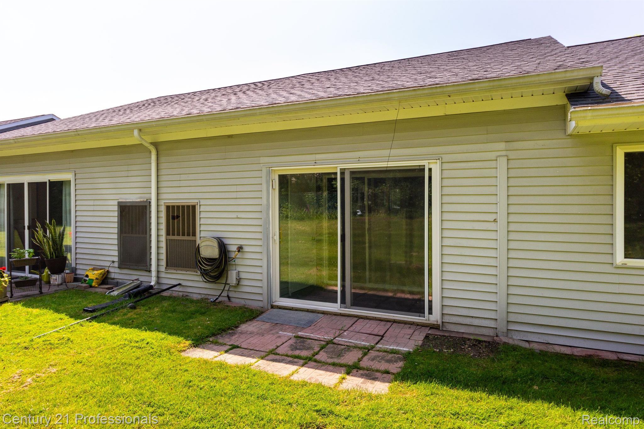 29410 Pendleton Club Drive Farmington Hills City MI 48336